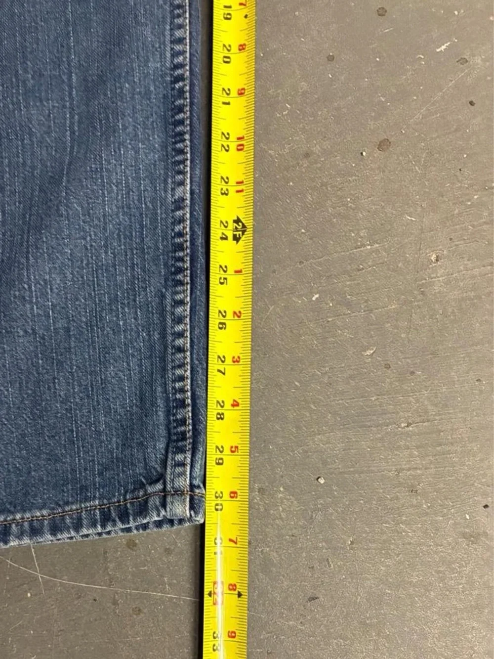 Levis comfortable men